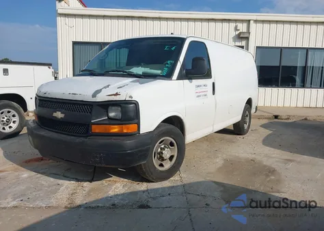 2010 Chevrolet Express 2500 Work Van из США, поврежденный, VIN 1GCZGFBA2A1129705